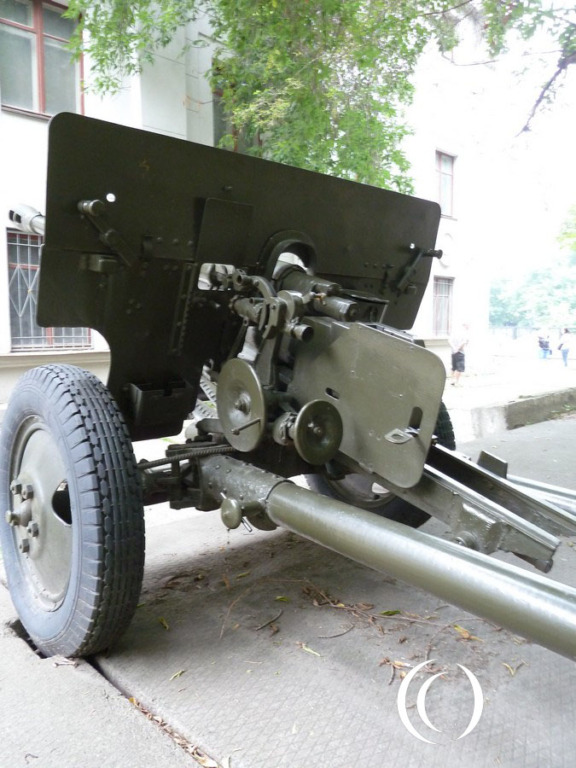 76 Mm Divisional Gun M1942 Zis 3 Russian Field Gun LandmarkScout