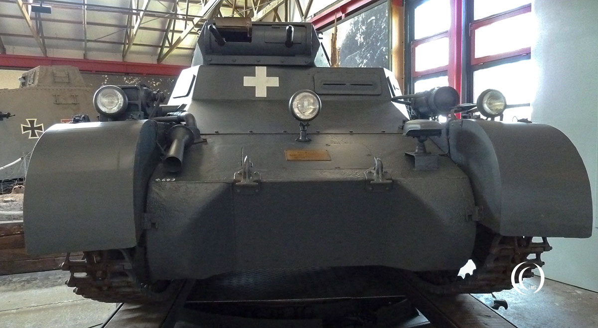 Panzerkampfwagen I – Sd.Kfz. 101, With technical data on Ausf. A ...