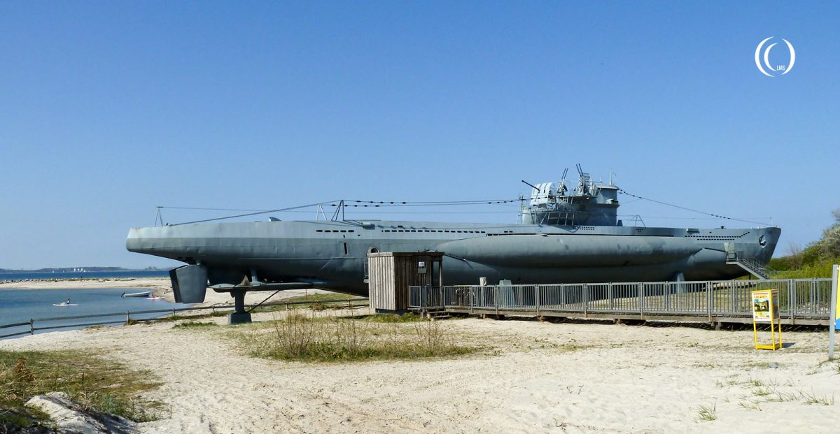 U-boat U995