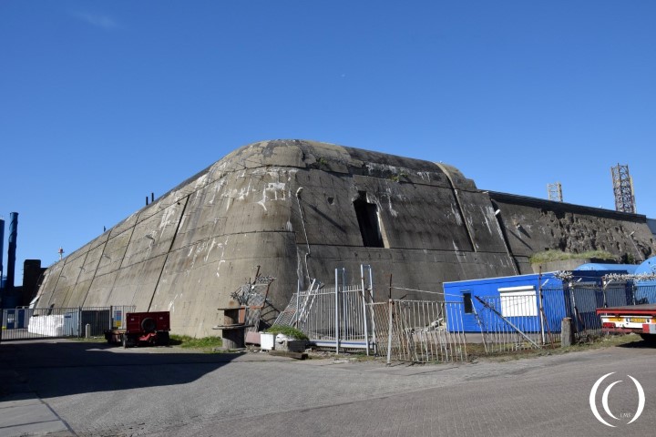 Schnellbootbunker YB - Widerstandsnest 77 - Festung IJmuiden- Featured