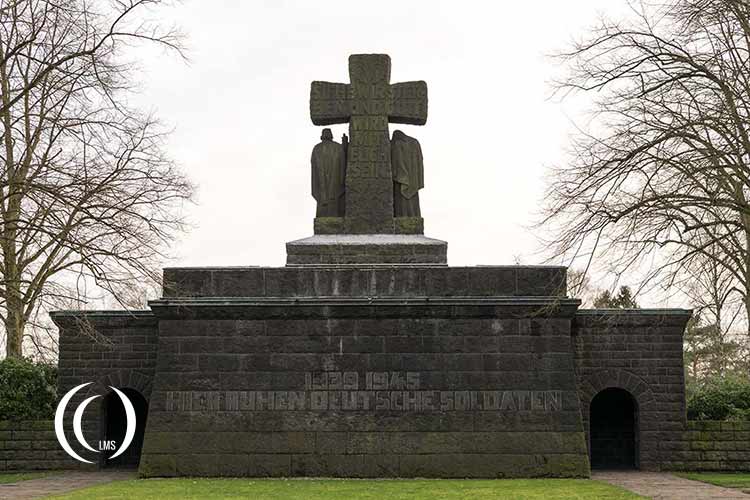 WWII German War Cemetery Lommel - Kattenbos, Belgium