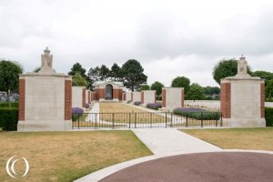 Dunkirk Town Cemetery & Dunkirk Memorial - Hauts-de-France, France