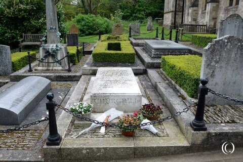 The Grave of Sir Winston Churchill (1874-1965) – Parish Church of St ...