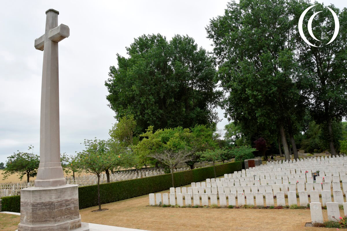 Military Cemetery Zuydcoote - FEATURED