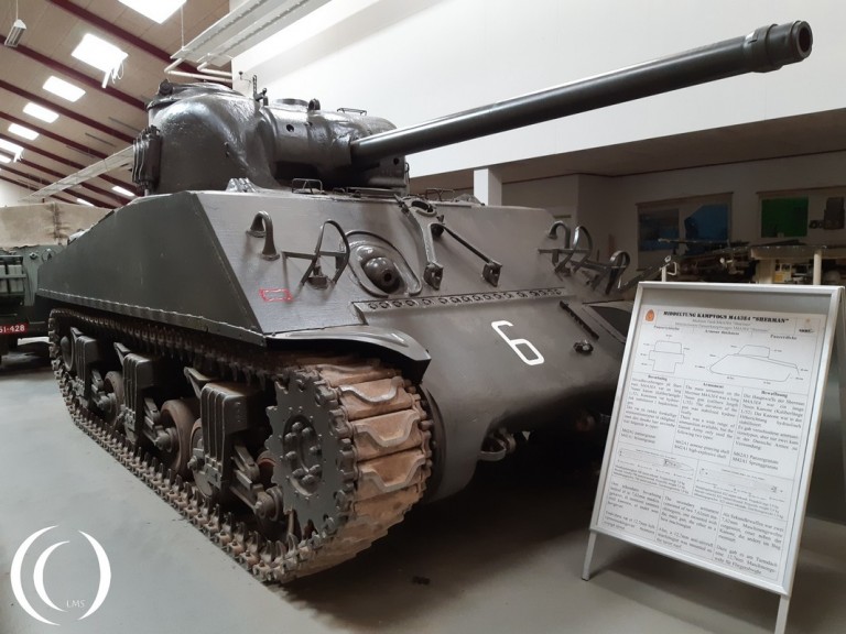 M4A3E4 Sherman - Panzer and Artillery Museum