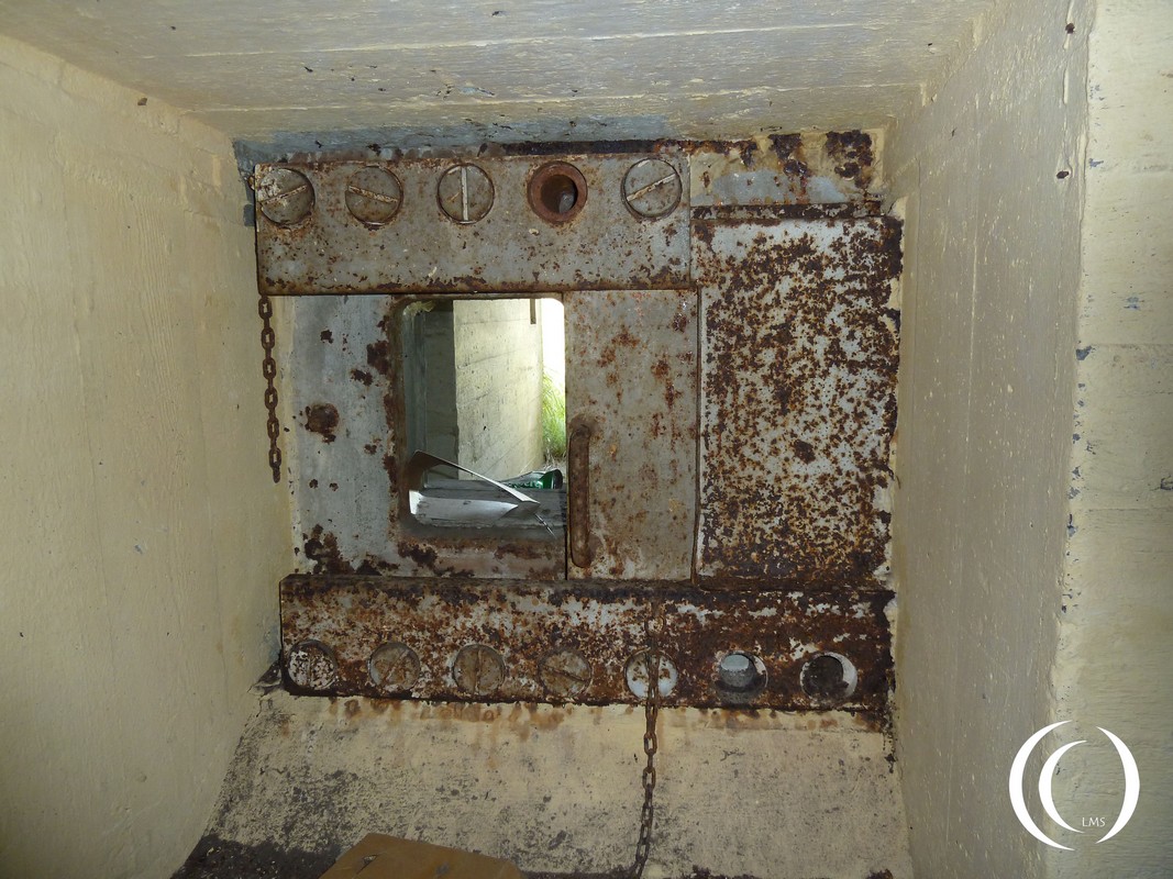 Close quarter defense inside the 622 personnel bunker