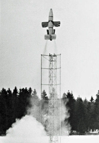 Unmanned test flight from the steel tower in 1944 - courtesy of Wikipedia
