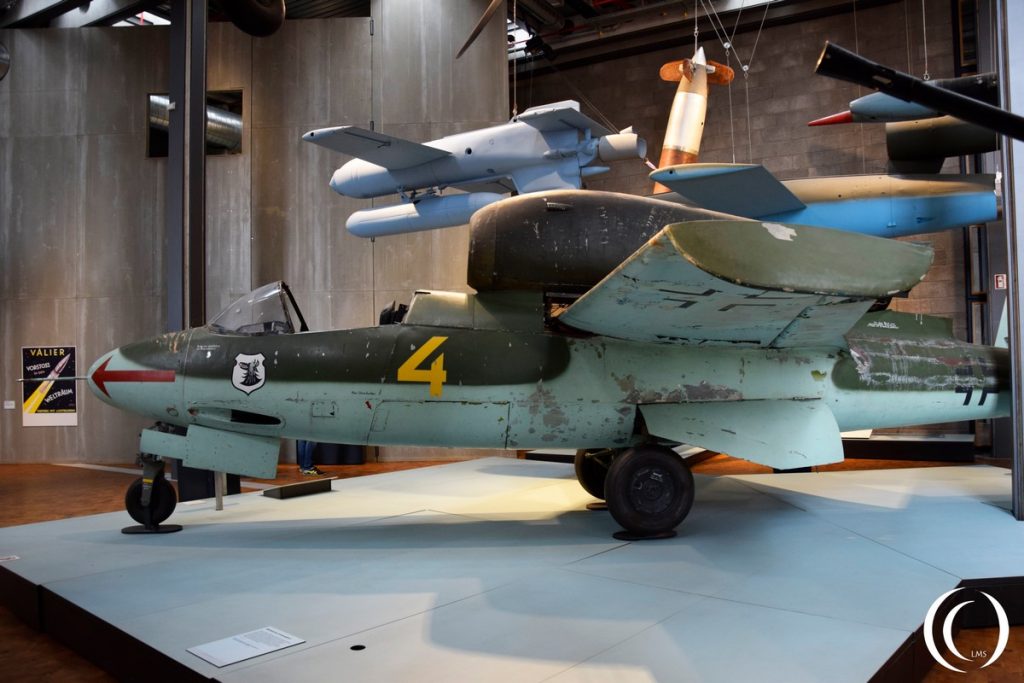 Heinkel He 162 A-2- Volksjäger – Salamander – The Nazi’s Wooden Jet