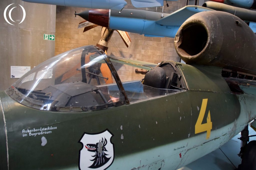 ( GB Jicéhem) [REVELL] Heinkel He 162 A-2 " Salamander " 1/32 - Page 3 Heinkel-He-162-Salamander-6a-1024x683