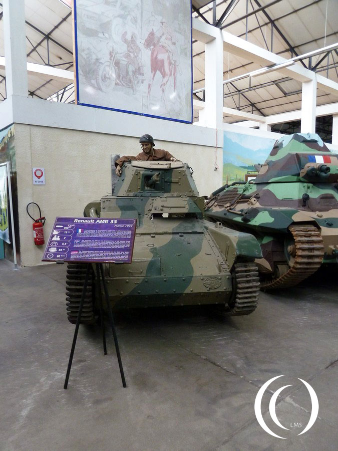 AMR 33 – French Light Tank - photo 2014