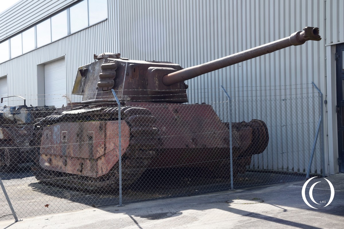 ARL 44 French heavy tank - photo 2019