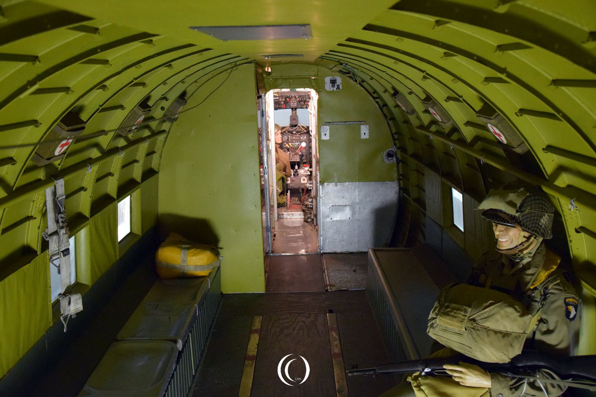 Douglas C-53 Skytrooper – United States Paratrooper Transport Aircraft - photo 2014