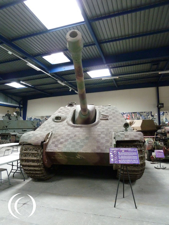 Jagdpanther V - German Tank Destroyer - photo 2014