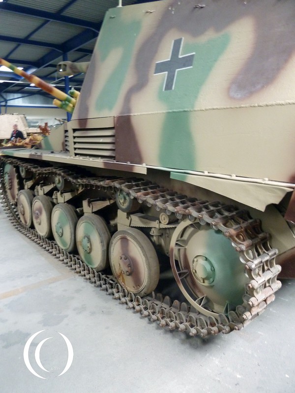 Wespe Leichte Feldhaubitze 18/2 auf Fahrgestell Panzerkampfwagen II (Sf.) - Photo 2014