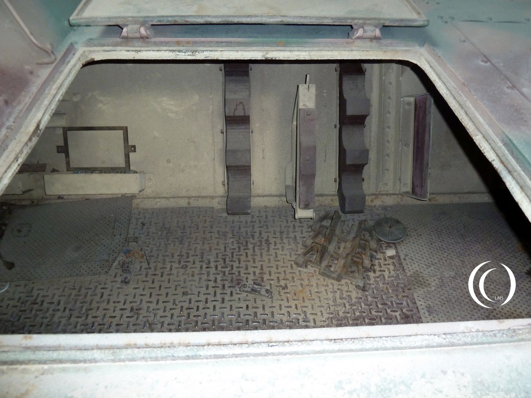 Storage compartment Panzerwerfer 42 - Maultier Halftrack - photo 2014