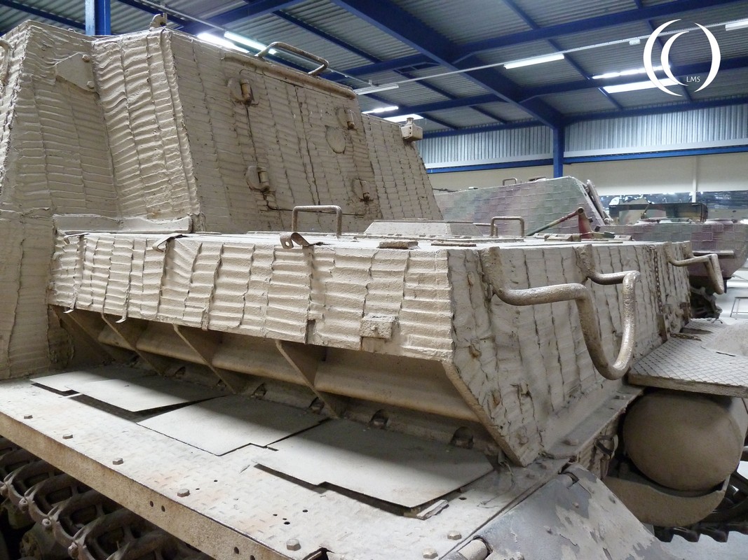 Sturmpanzer IV - Brummbar - Assault Tank - photo 2014
