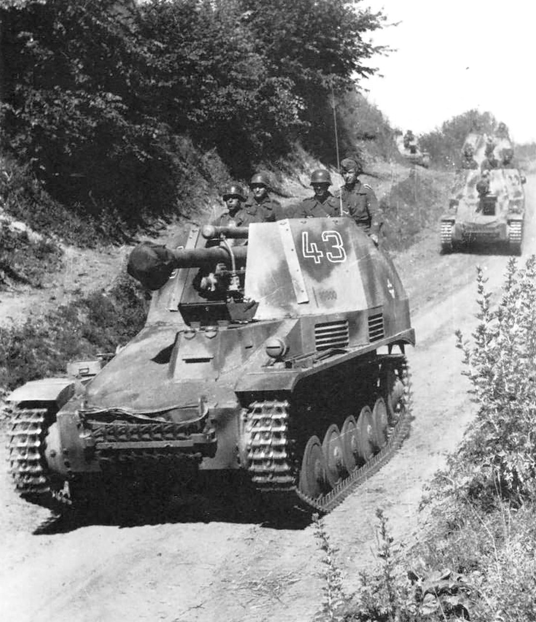 Wespe Division Grossdeutschland - Kursk July 1943 - courtesy panzerserra