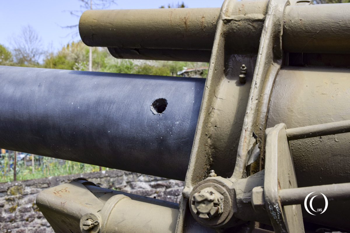 155mm M1 Howitzer