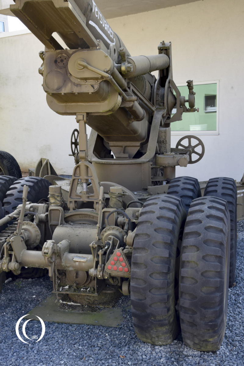US 8 inch M1 Howitzer front