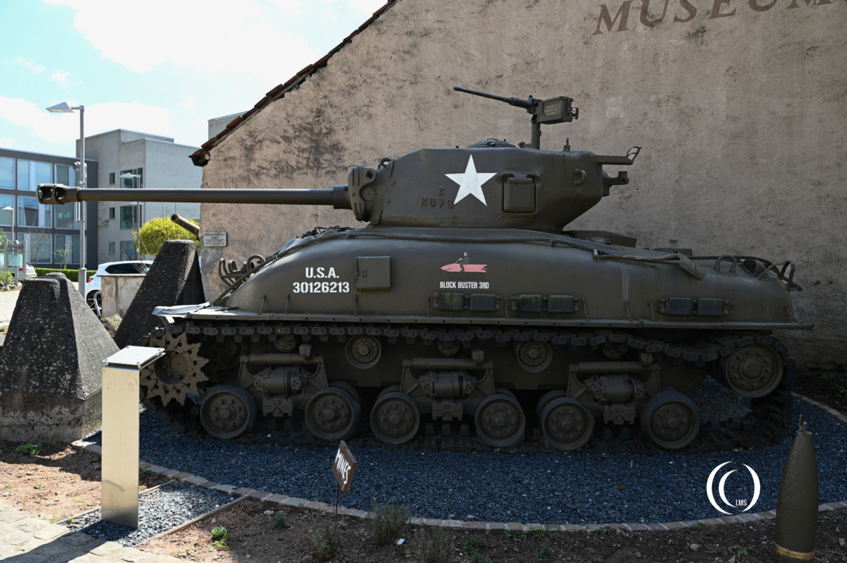 Sherman M4A1E8 76 W