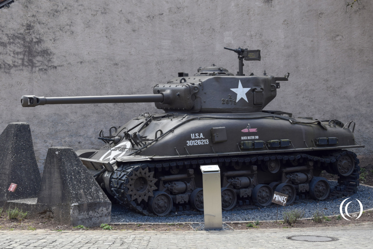 Sherman M4A1E8 76 W