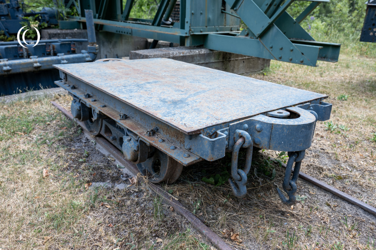 Ouvrage Roche La Croix railway cart